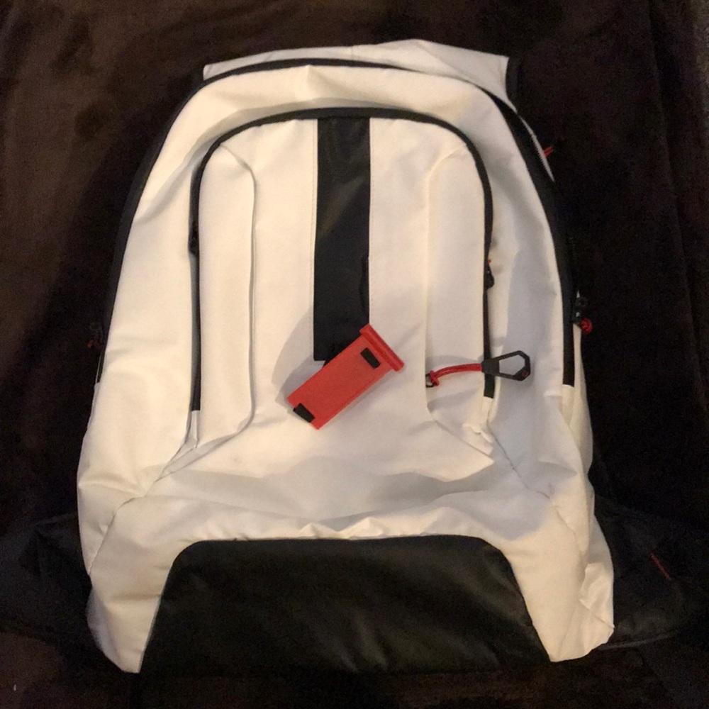 Samsonite white and black backpack